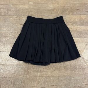 Indero Active Black Pleated Skirt Size Small